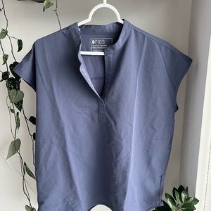 Figs Rafaela Scrub top 💙